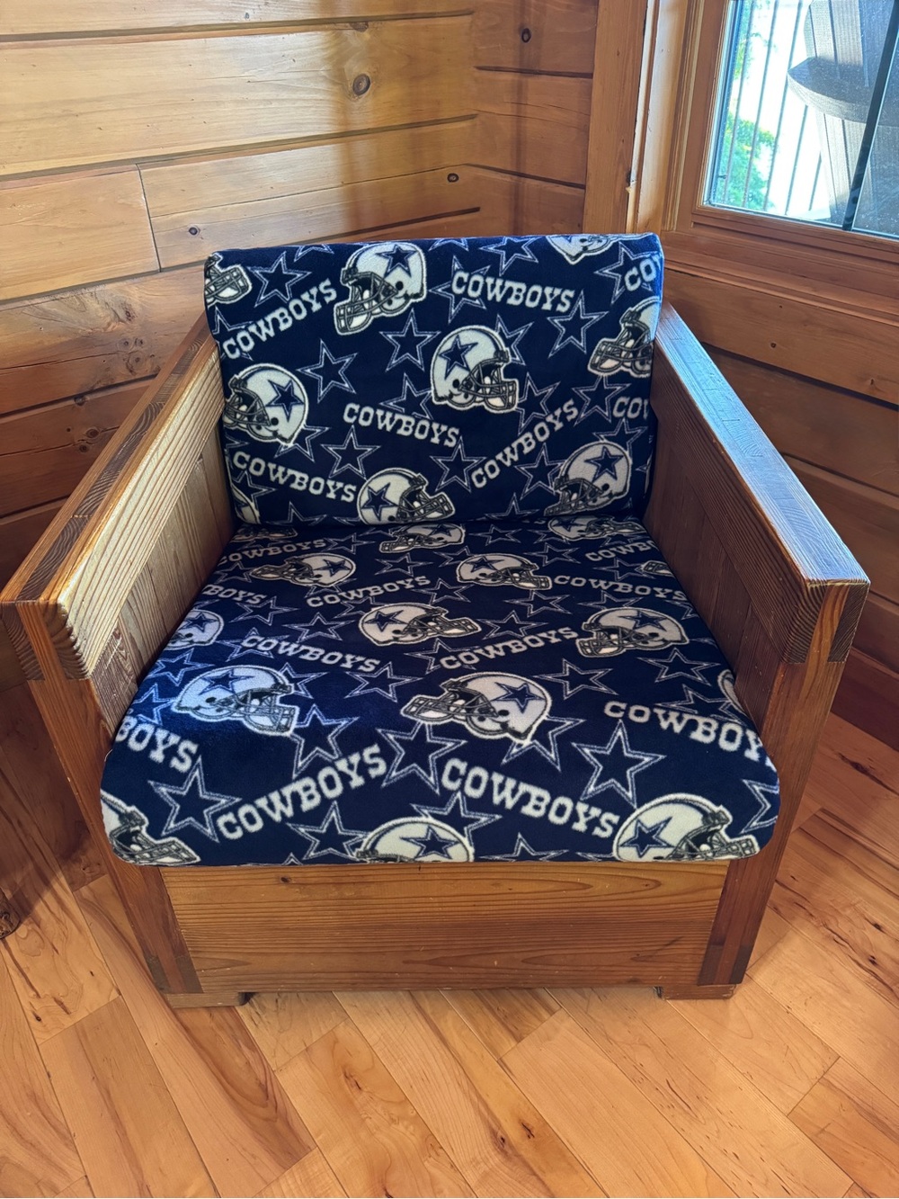 DALLAS COWBOYS Fans: THIS END UP Classic Machine Washable Slipcover 2-piece Set - Picture 11 of 16